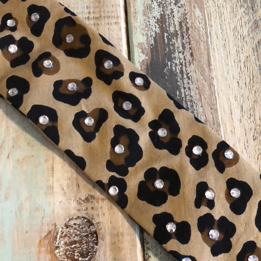 3 adorable headbands from local boutique - Picture 3 of 5